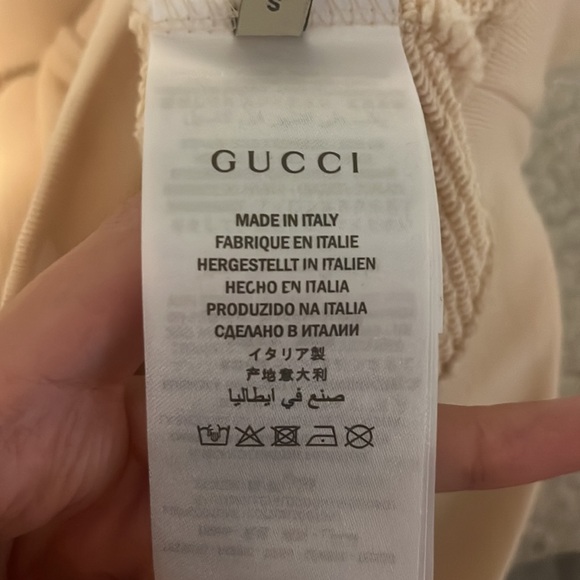 Gucci sweatshirt/crewneck, size small, cream/ light salmon colour - Picture 12 of 13